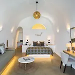 Siete Mares Luxury Hotel 3*
