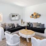 Siete Mares Luxury