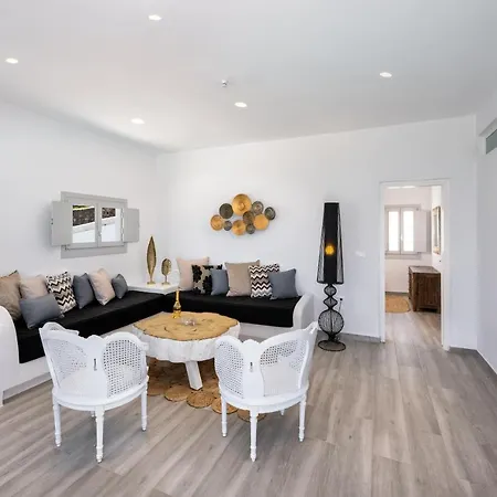 Siete Mares Luxury Hotel 3*