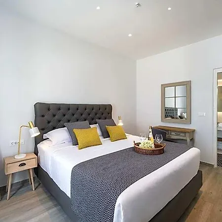 Siete Mares Luxury Ξενοδοχείο 3*