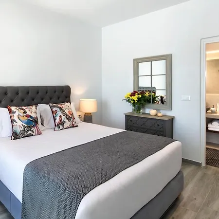 Siete Mares Luxury Imerovigli (Santorini)