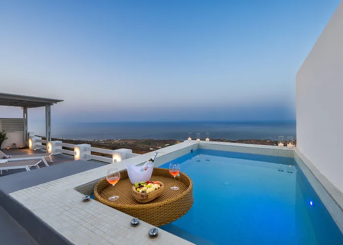 Siete Mares Luxury 3* Imerovigli (Santorini)