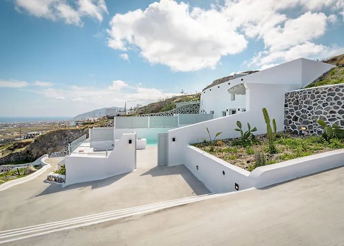 Siete Mares Luxury Hotel 3*